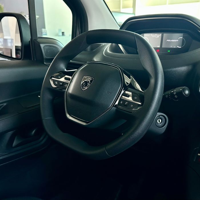 НОВИЙ PEUGEOT RIFTER ACTIVE PACK 2025