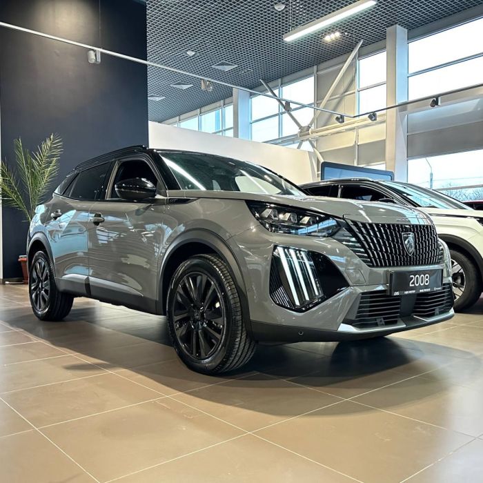 PEUGEOT 2008 GT 2024